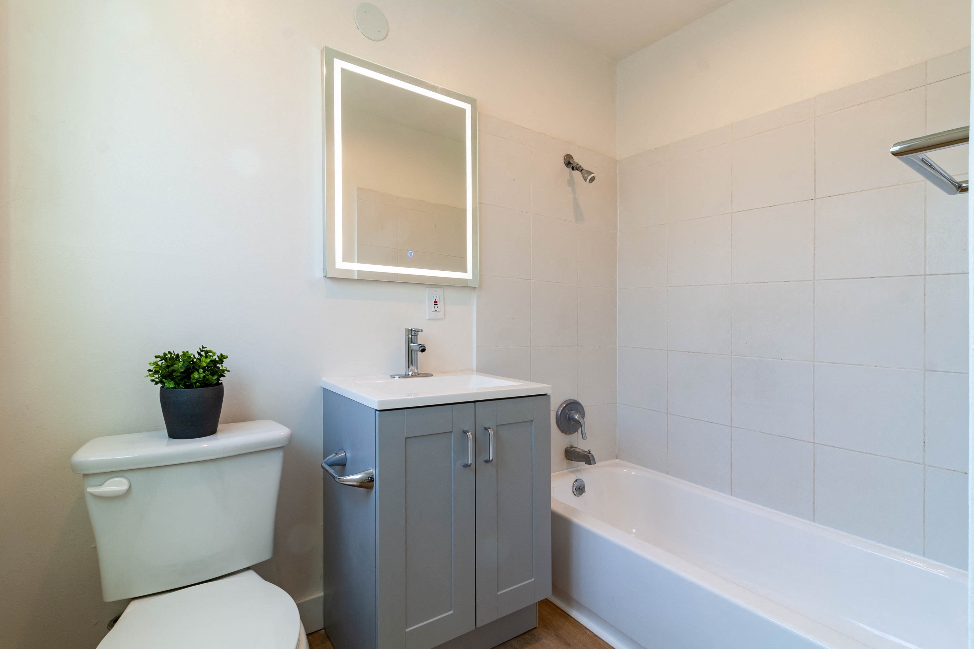 Gallery Photo 34
