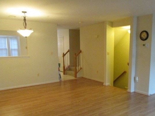 Gallery Photo 9