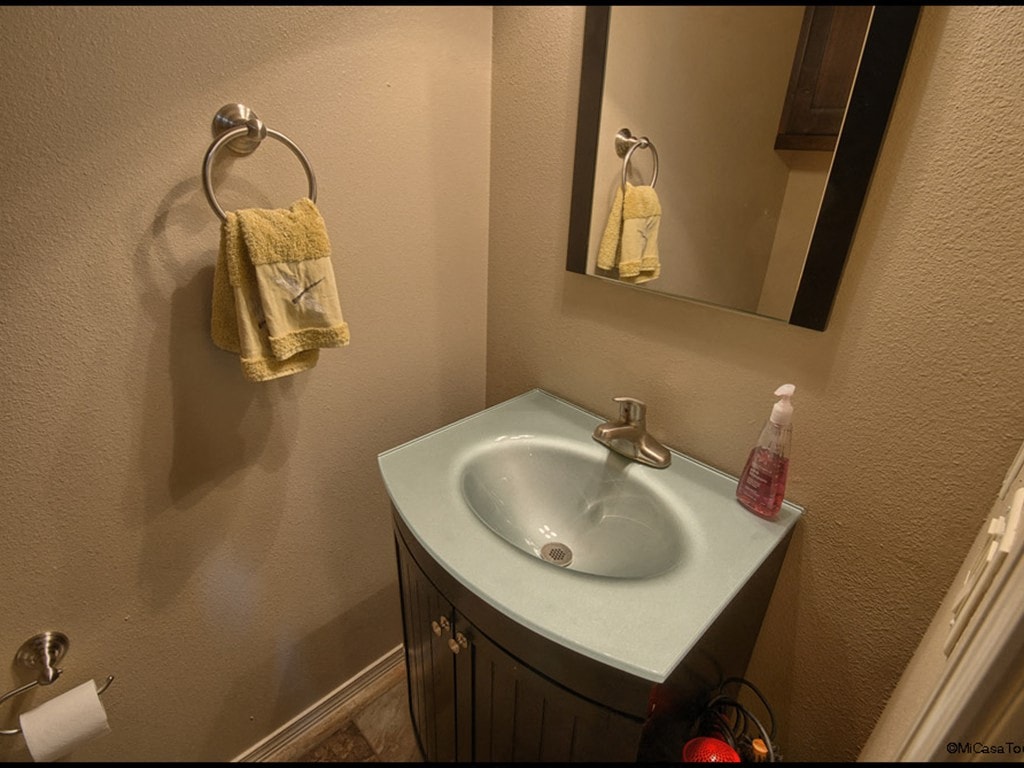 Gallery Photo 23