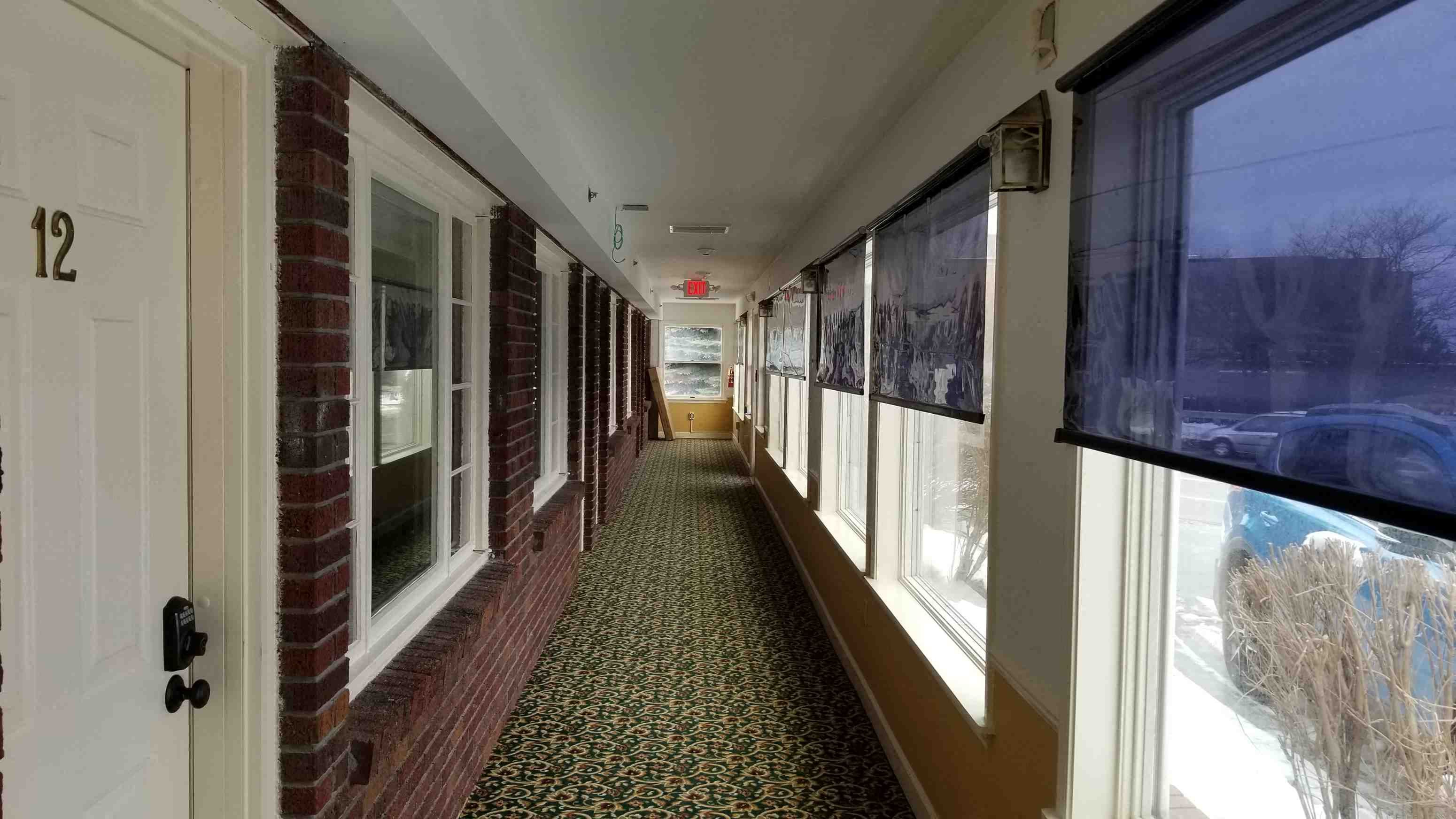 Gallery Photo 0