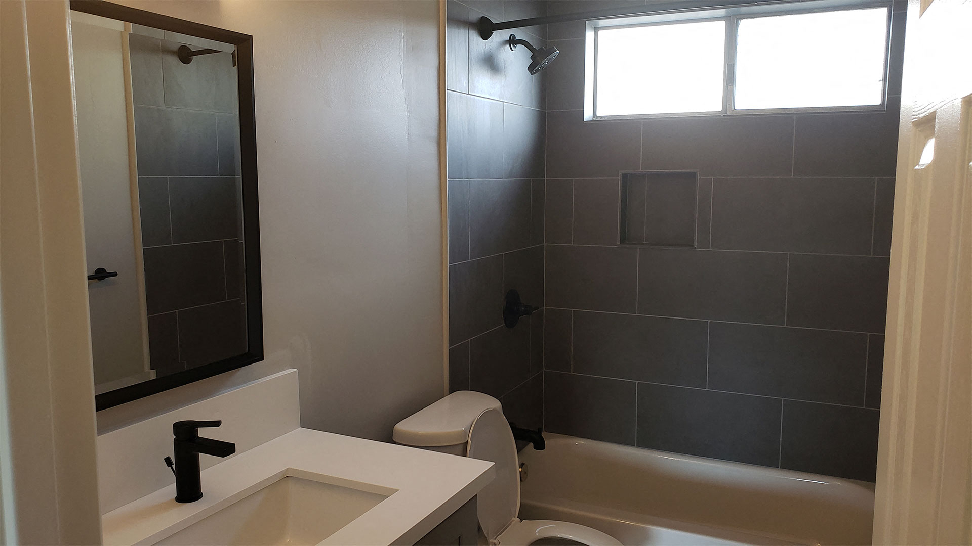 Bathroom With Modern Design and Details at Wilson Apartments in Glendale, CA