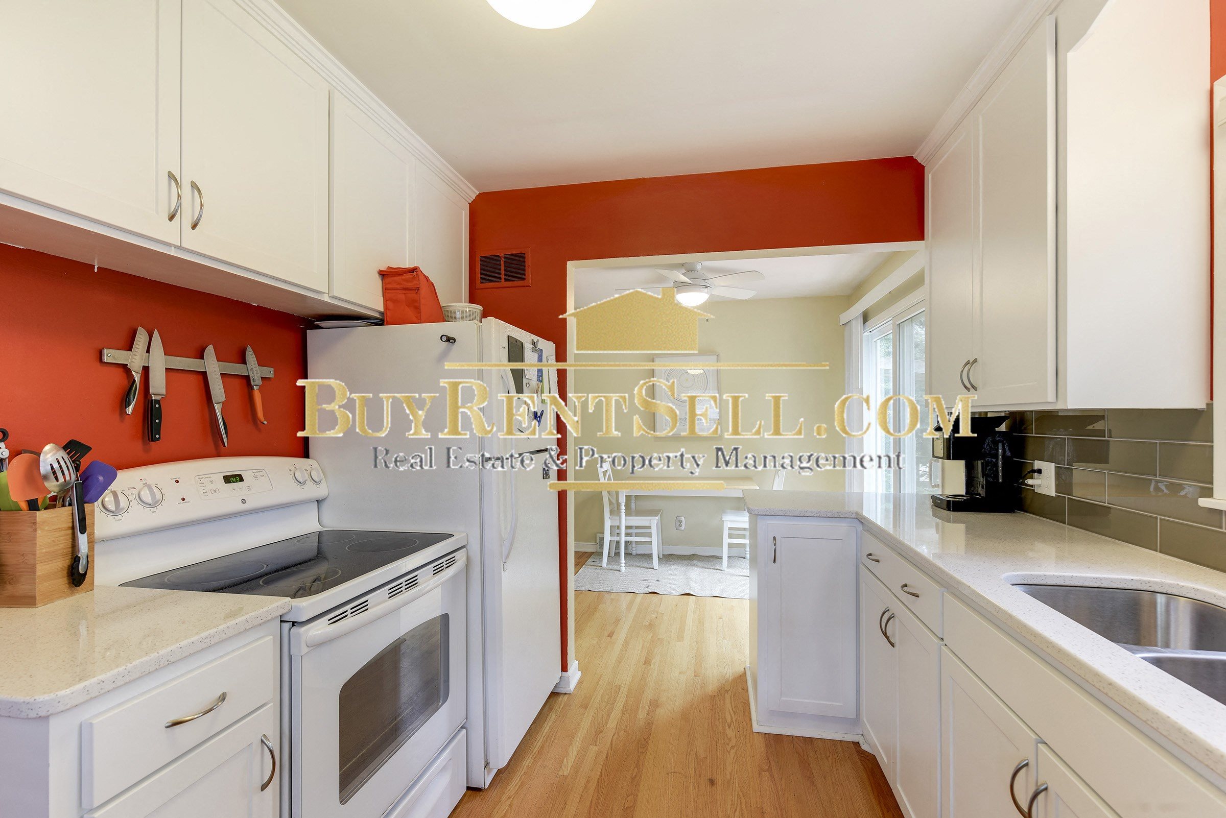 Gallery Photo 11