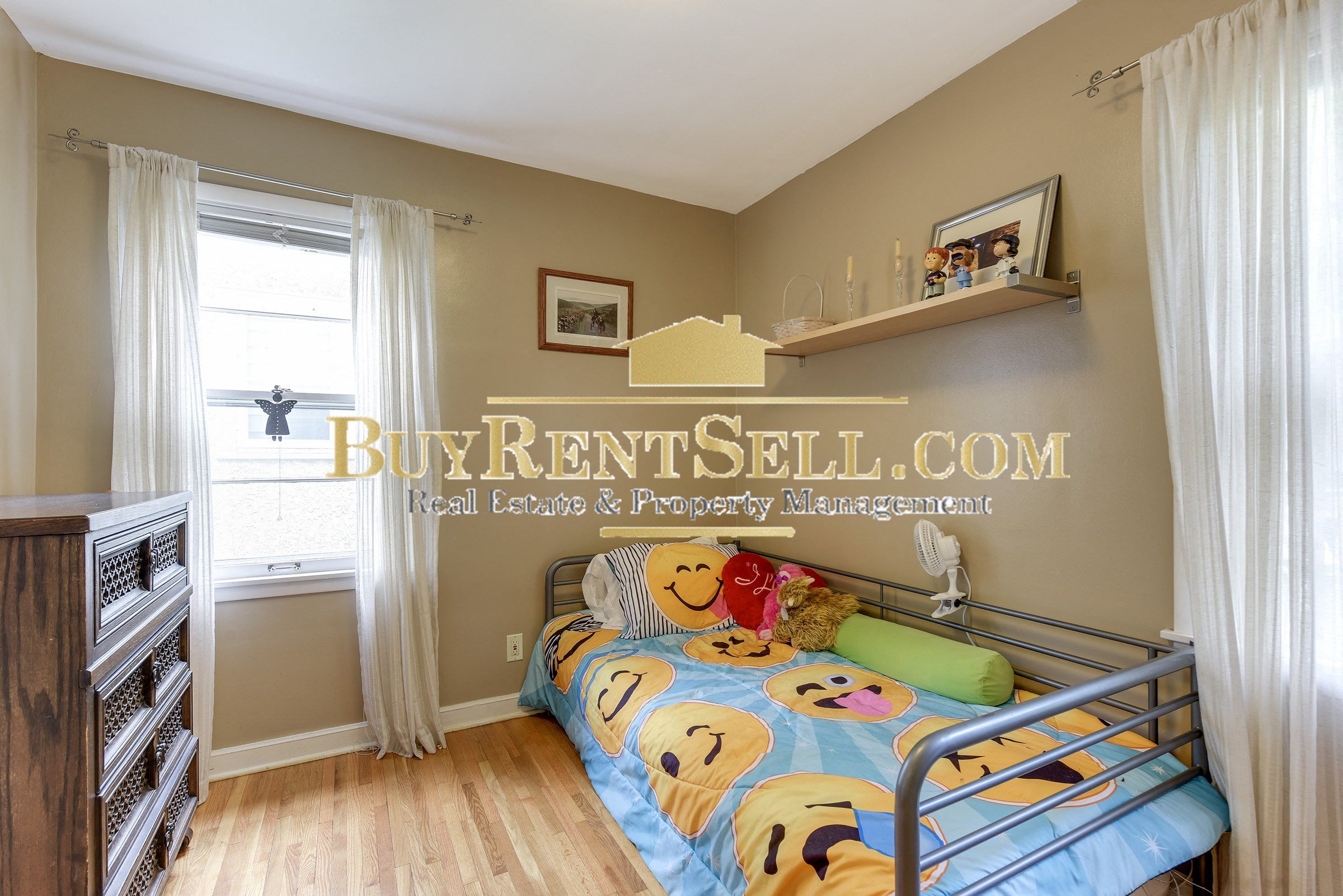 Gallery Photo 21