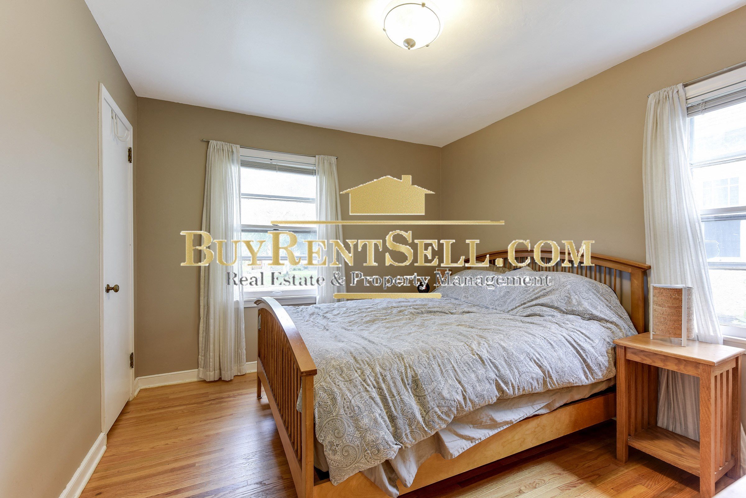 Gallery Photo 26