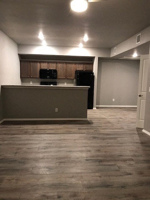 Gallery Photo 8