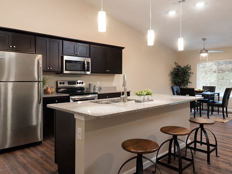 Copley Ohio Apartment Rentals Redwood Copley Willowood Open Kitchen Island
