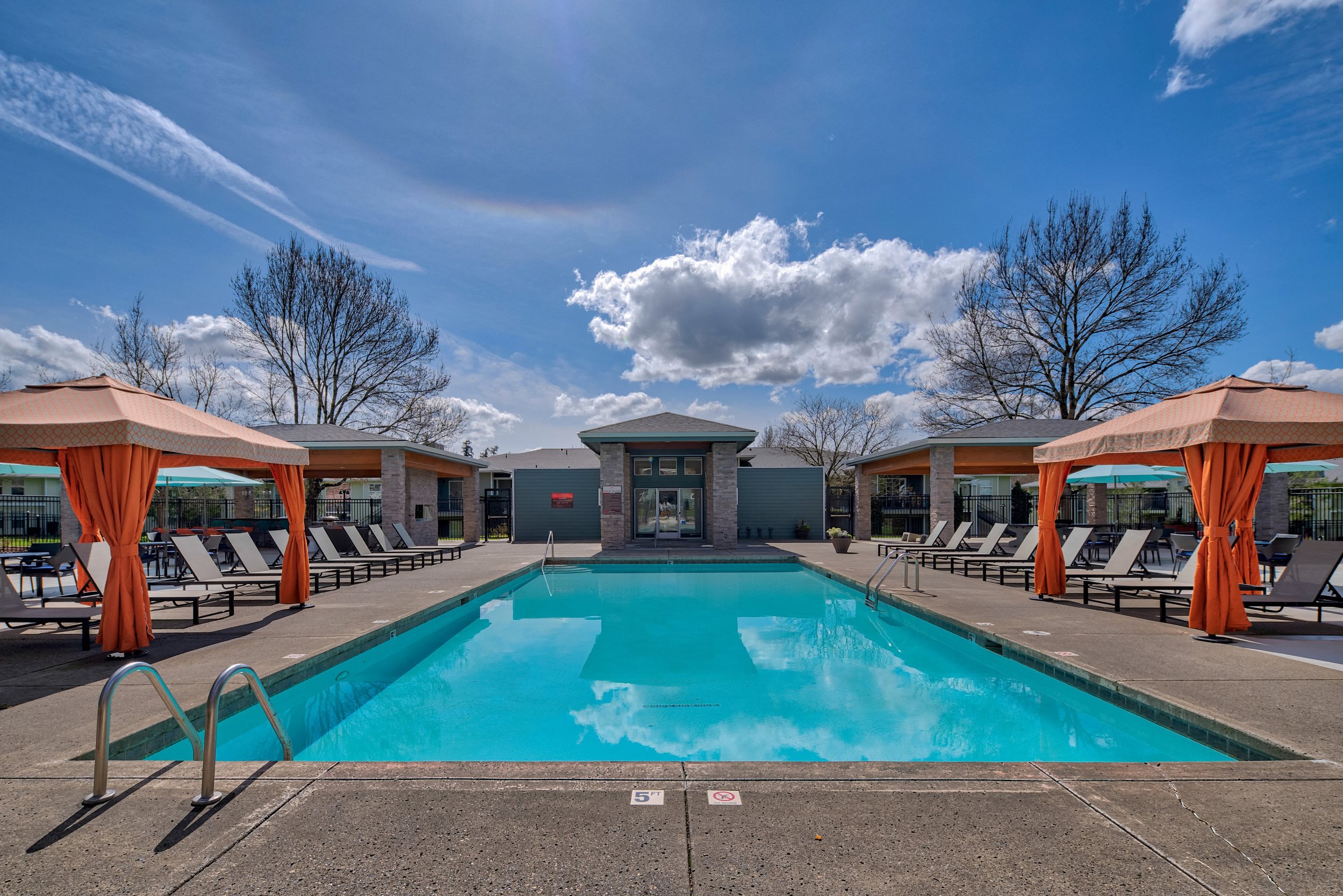 Kruseway Commons Apartments In Lake Oswego