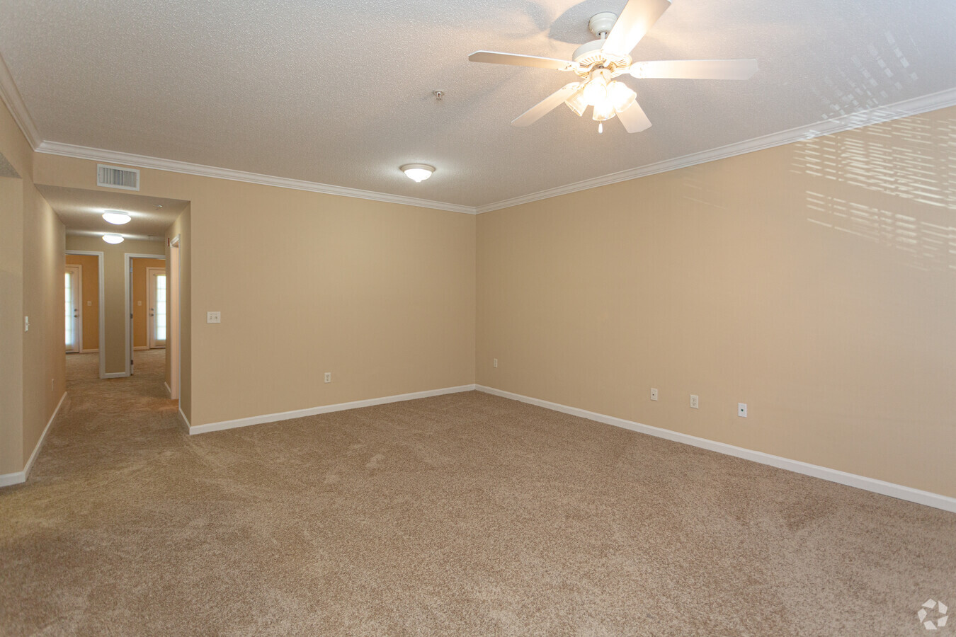 French Quarter Apartments Apartments in Tuscaloosa, AL