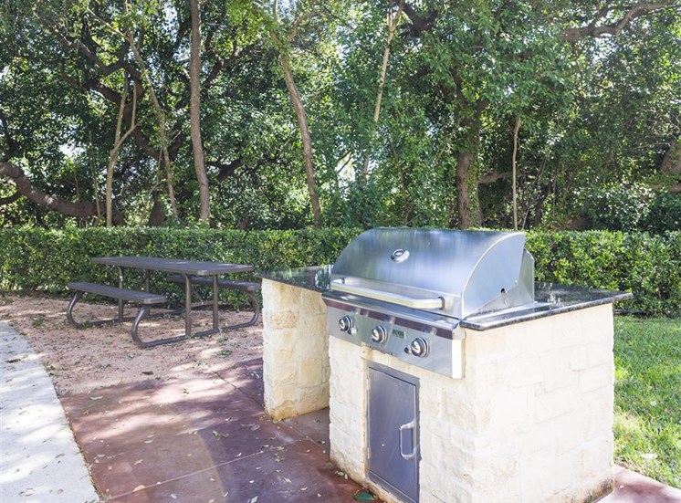 townhome exterior BBQ