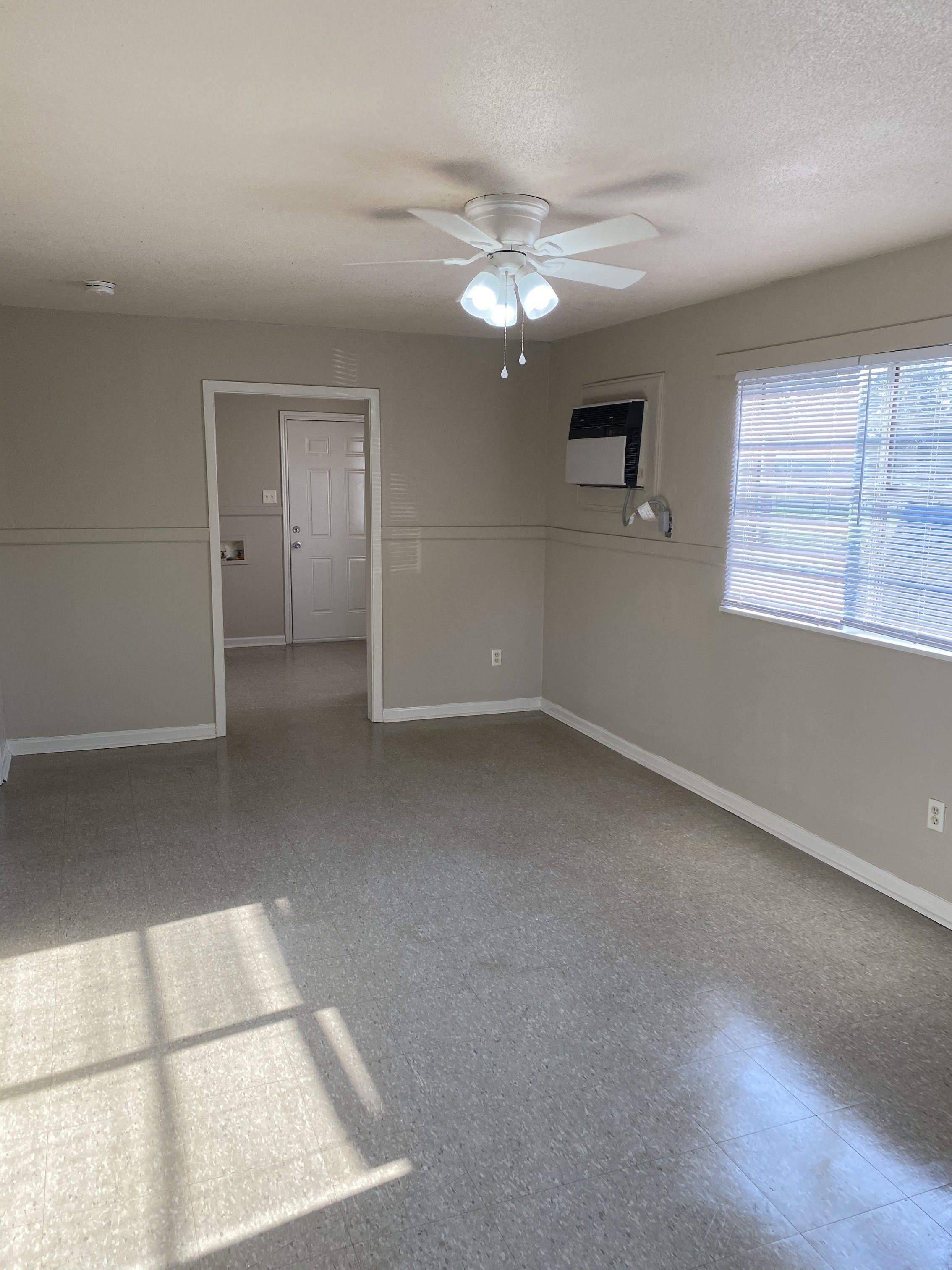 Gallery Photo 4