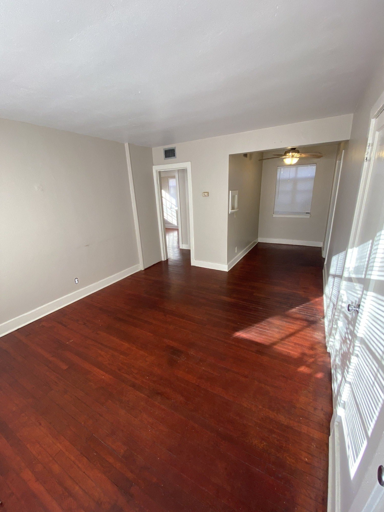 Gallery Photo 1