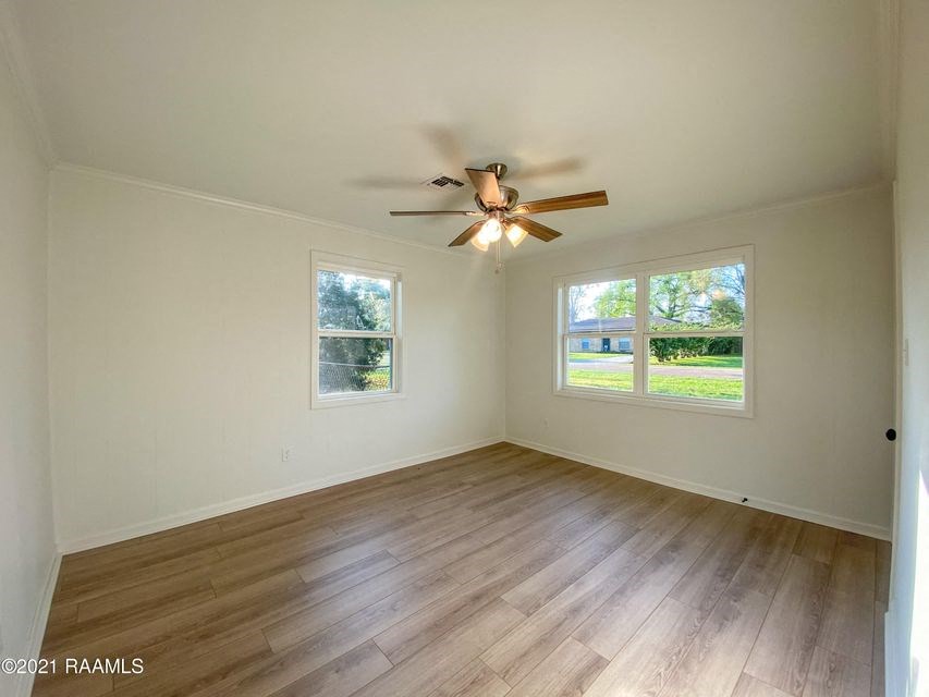 Gallery Photo 3