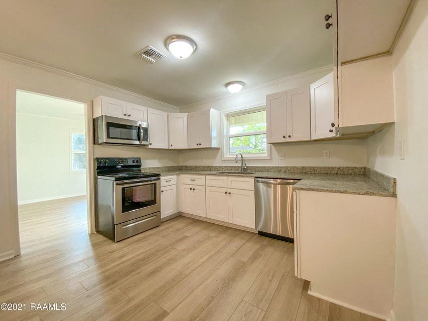 Gallery Photo 2