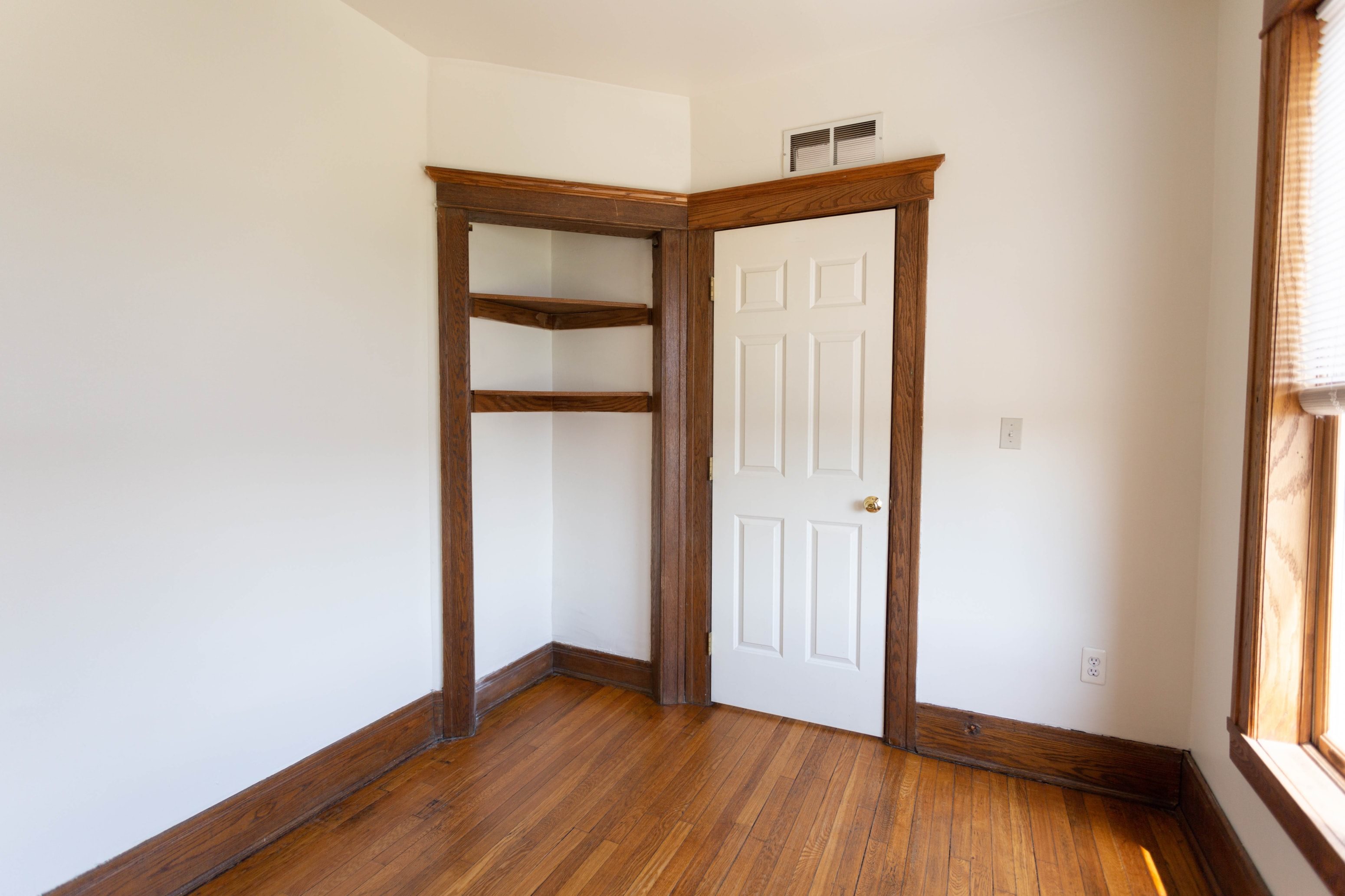 Gallery Photo 8