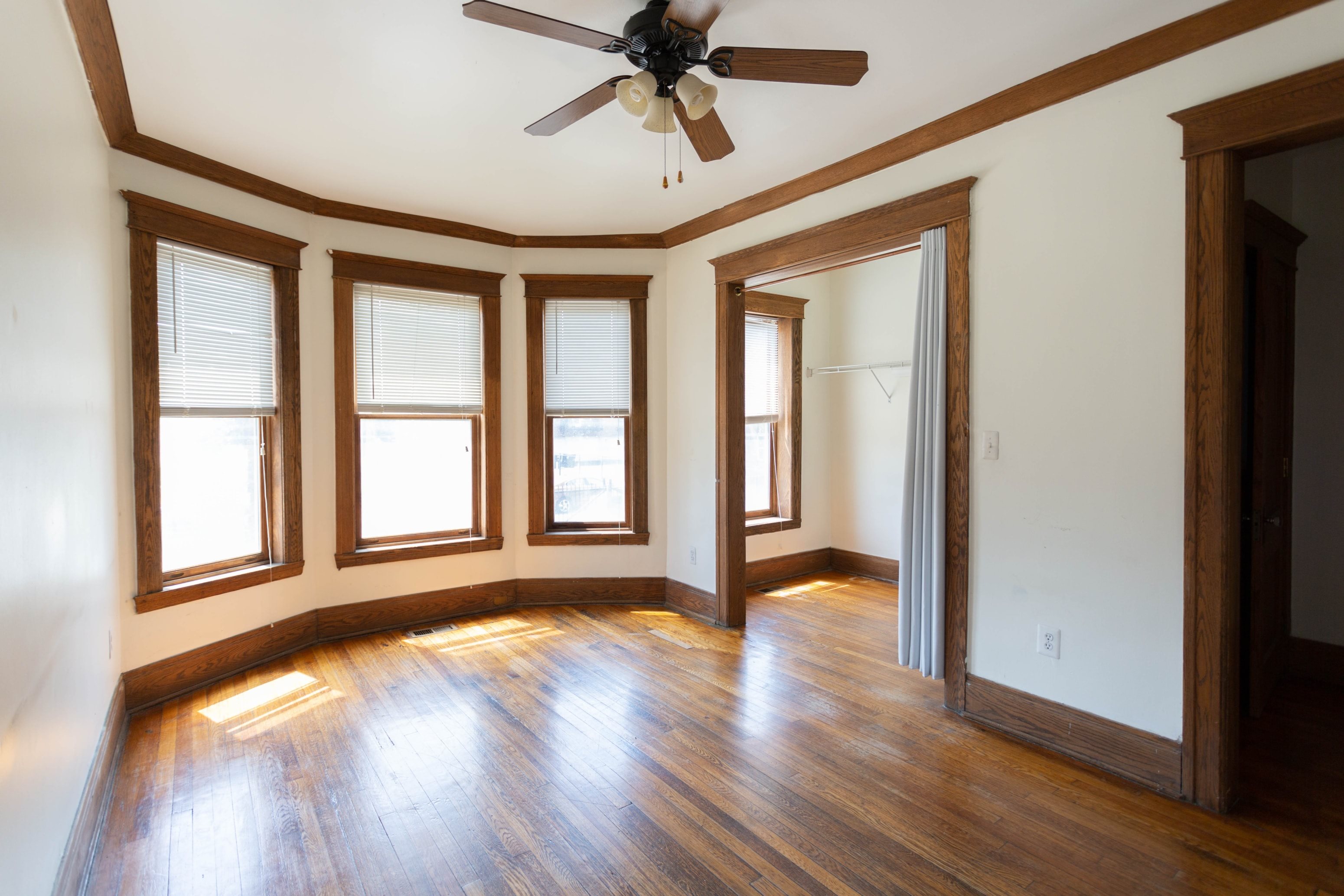 Gallery Photo 19