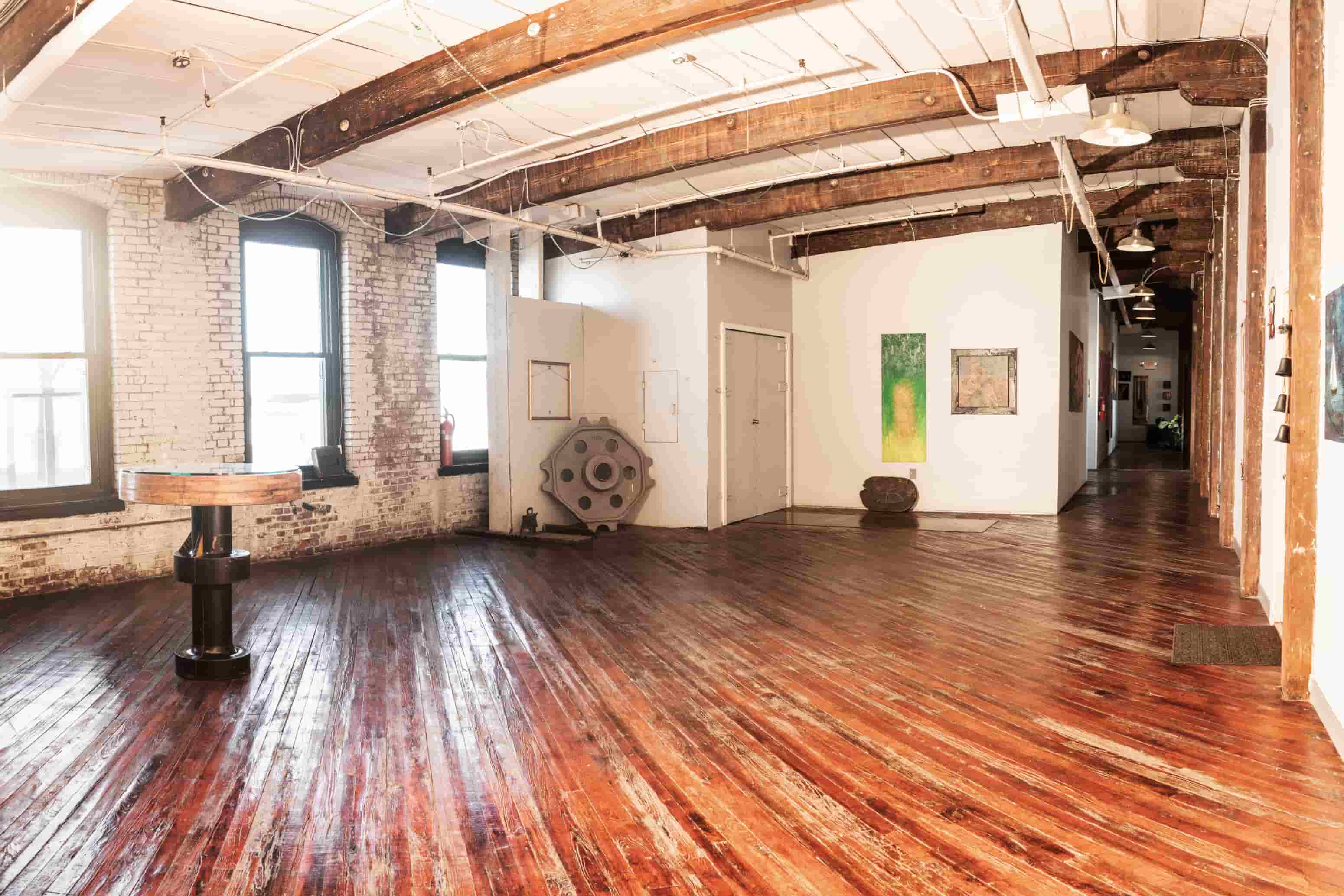 Gallery Photo 16