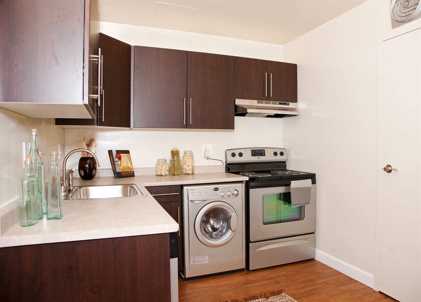 Electric Range In Kitchen at The Commons of McLean, McLean, Virginia