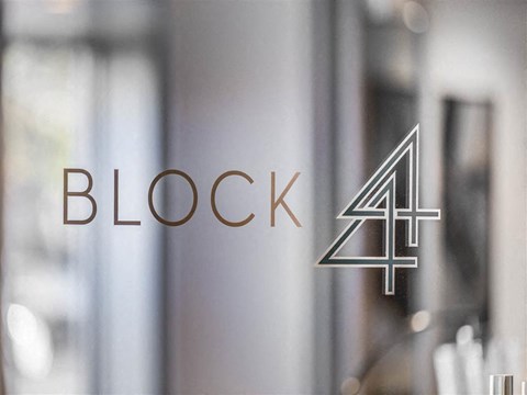 Block 44 sign