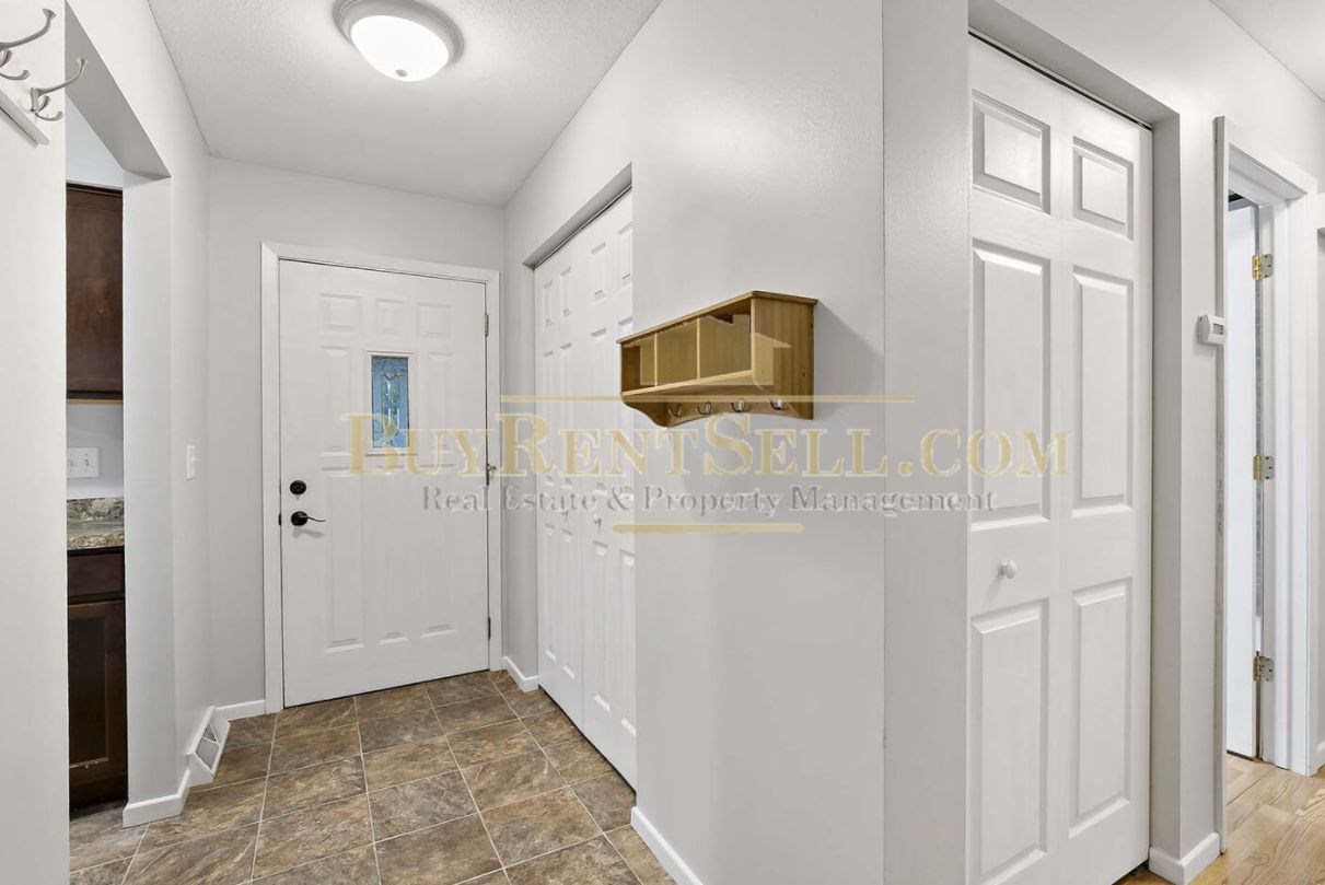 Gallery Photo 7