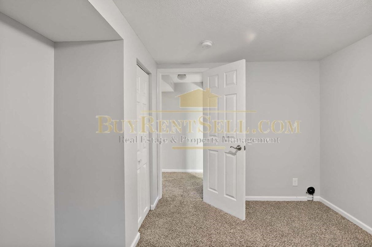 Gallery Photo 23