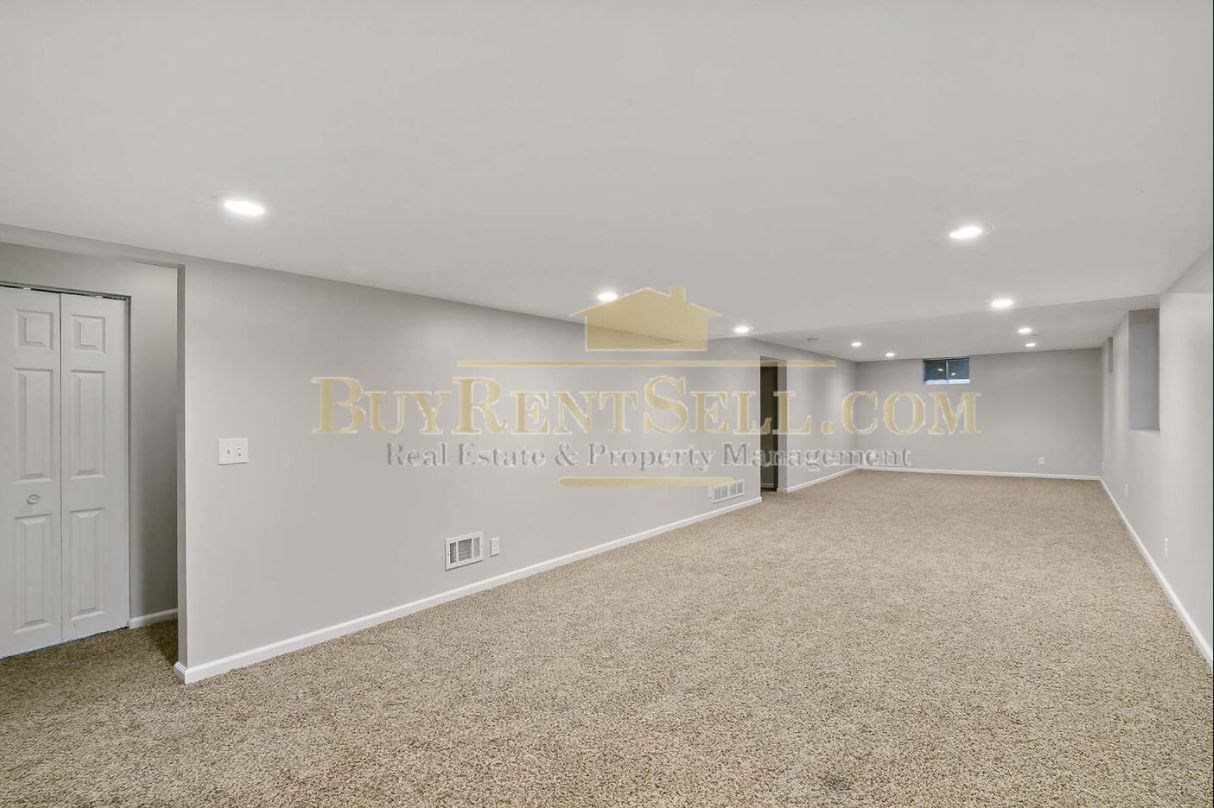 Gallery Photo 21