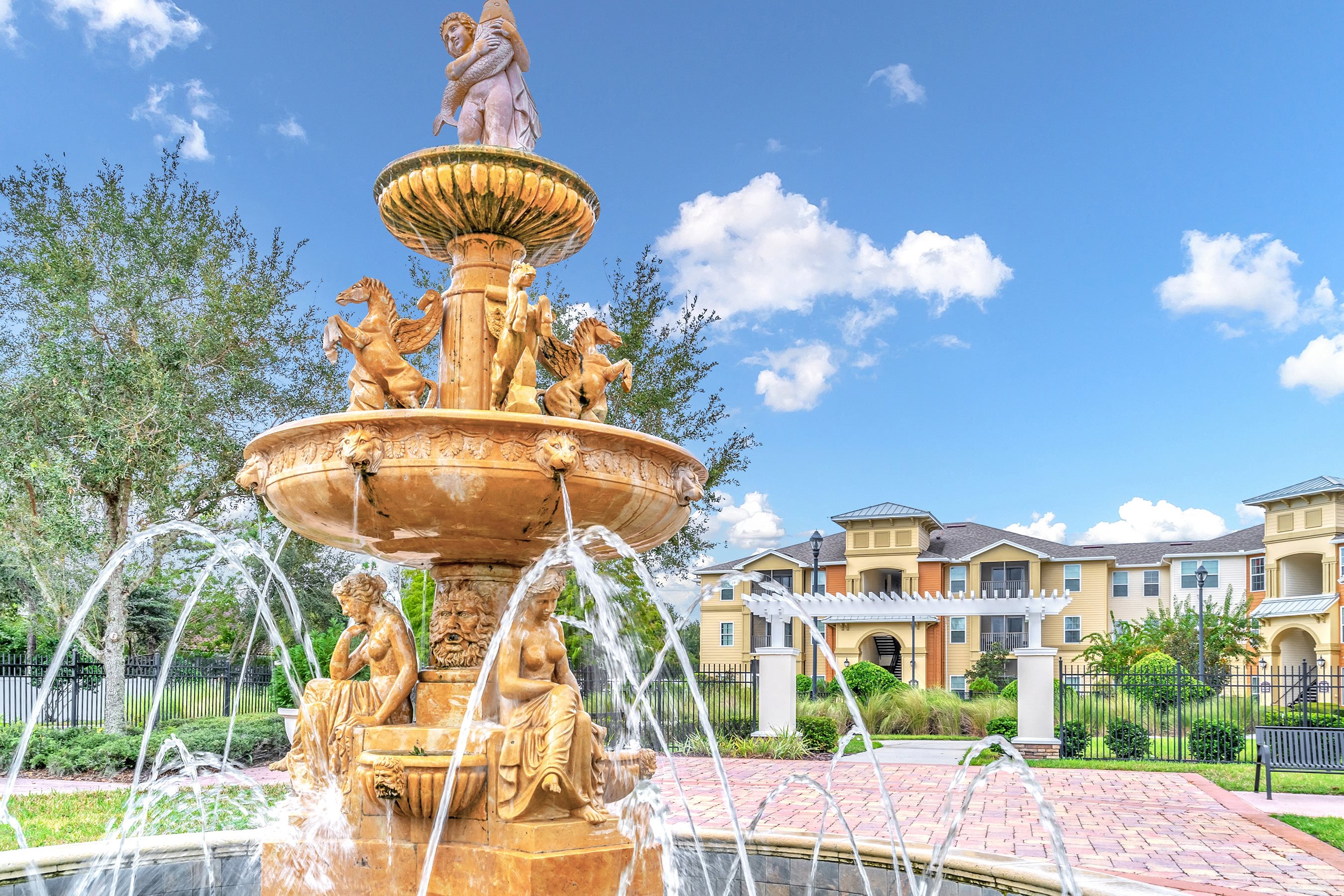 Apartments in Kissimmee FL Fountains at San Remo Court Concord