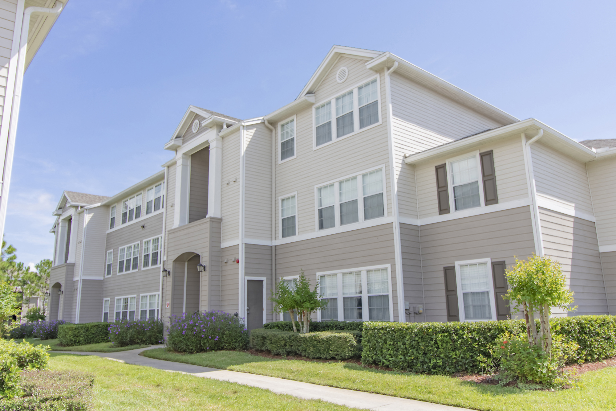 Wickham Club Apartments Apartments in Melbourne, FL Concord Rents