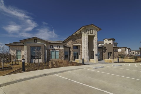 Welcoming Leasing Center