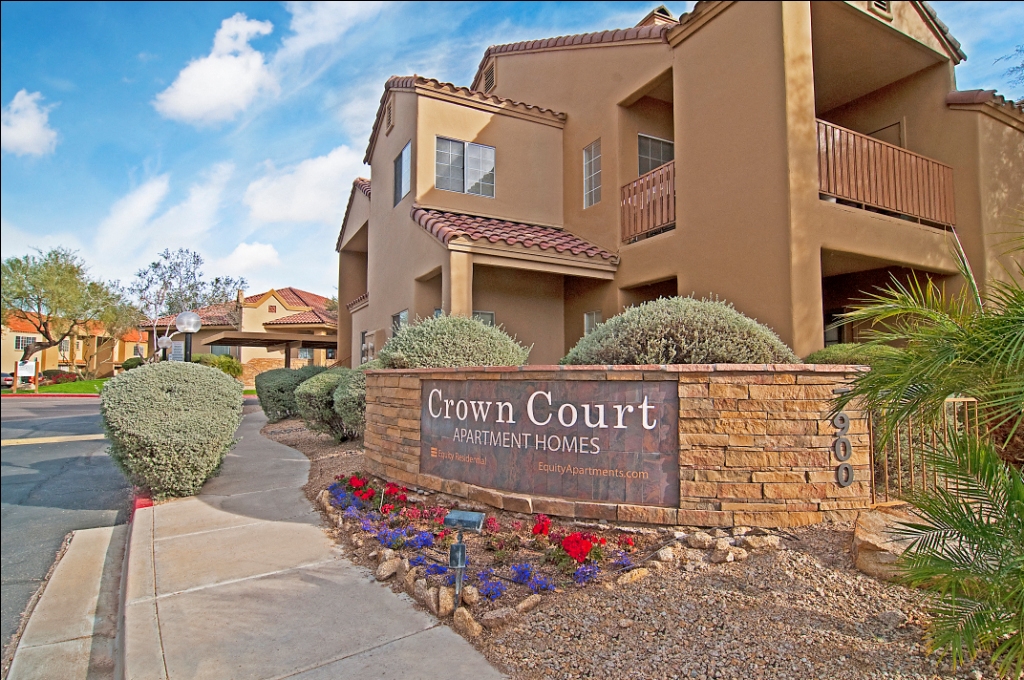 Crown Court Apartments In Scottsdale Az