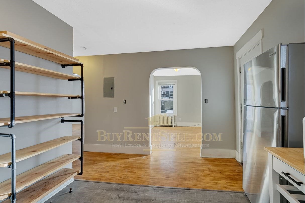 Gallery Photo 14