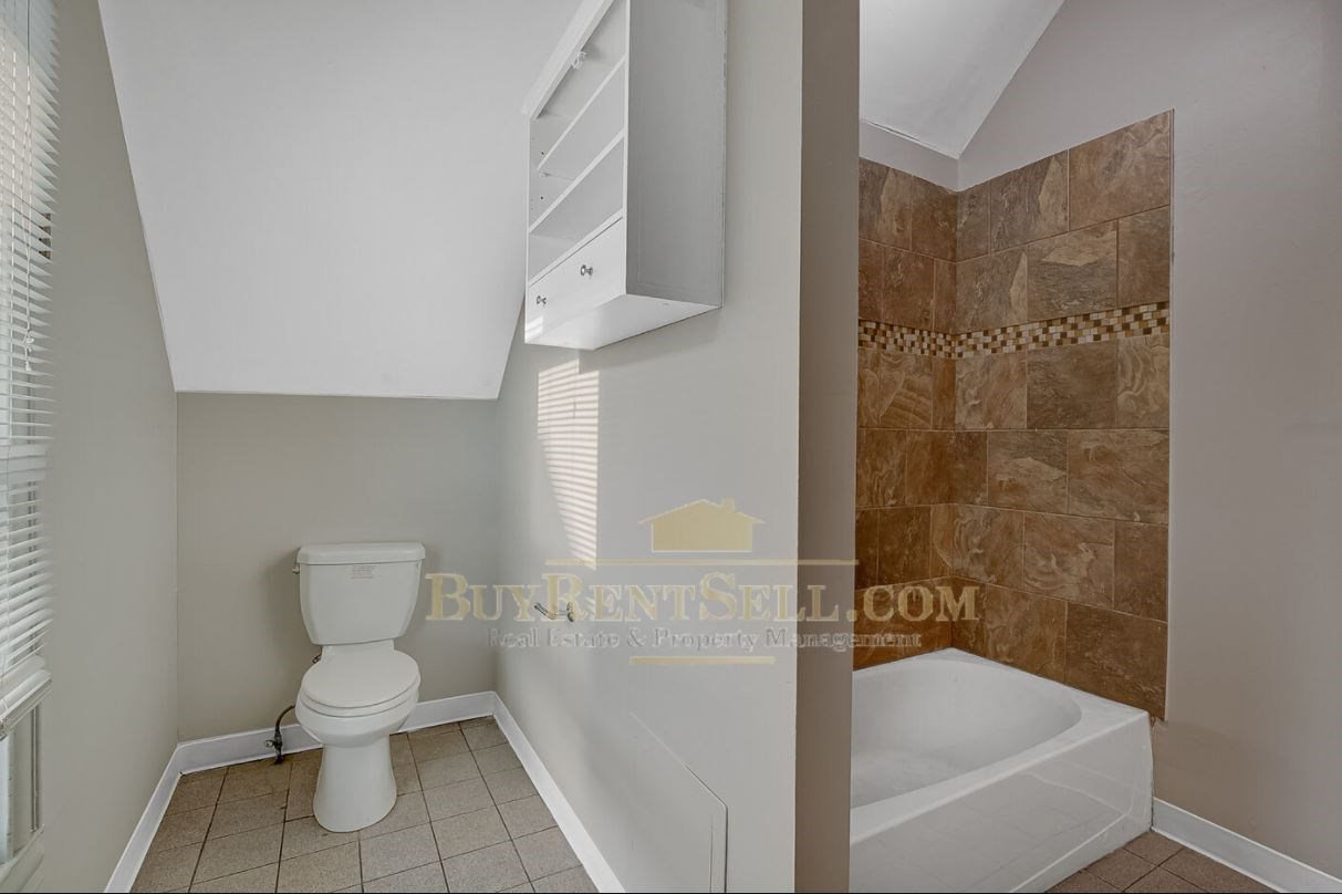 Gallery Photo 2