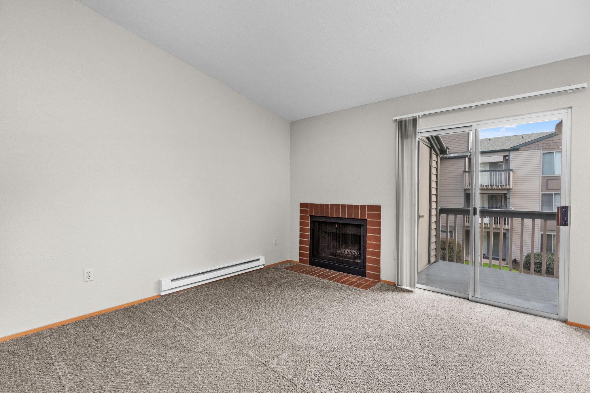 Gallery Photo 16