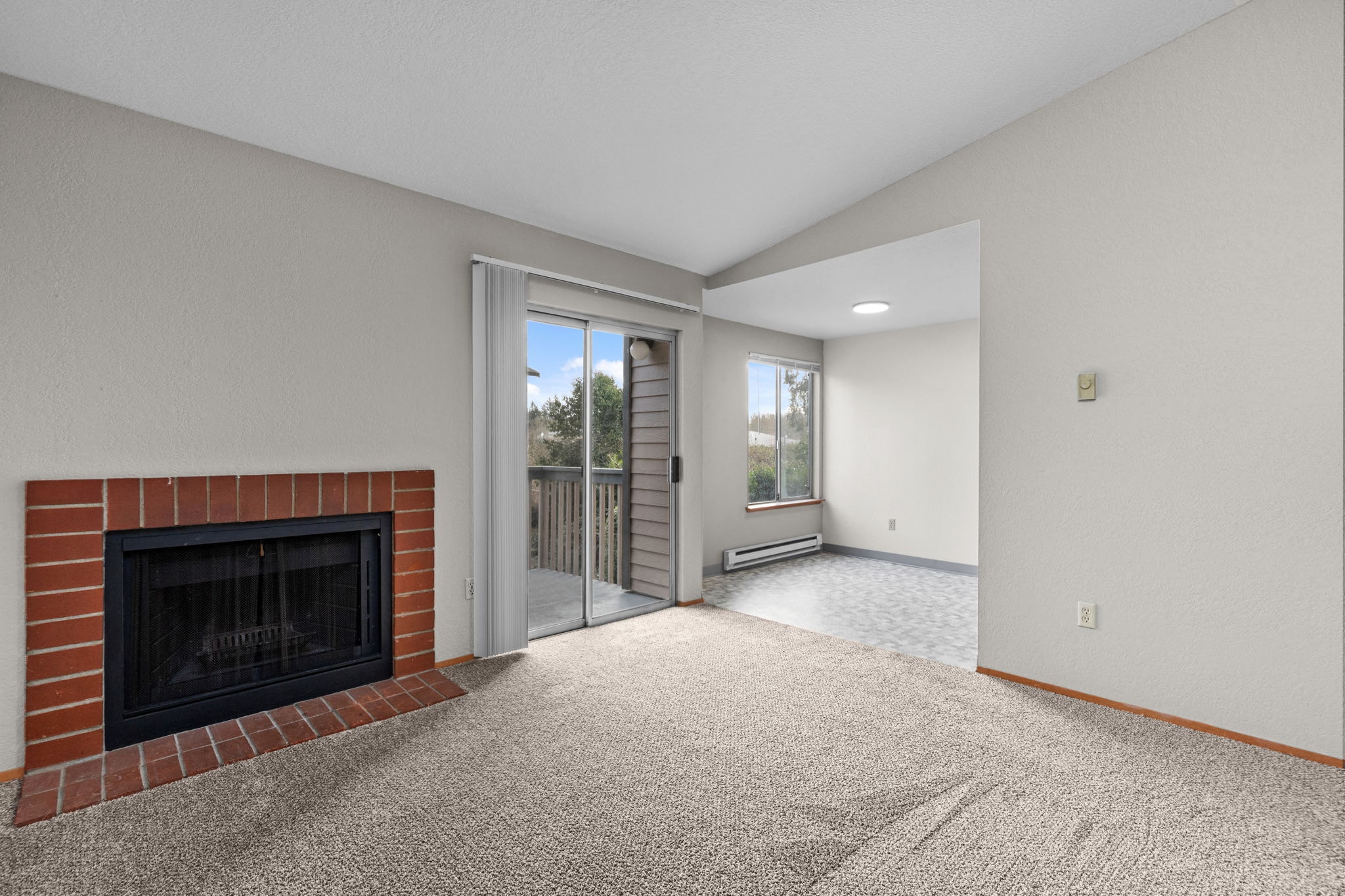 Gallery Photo 19
