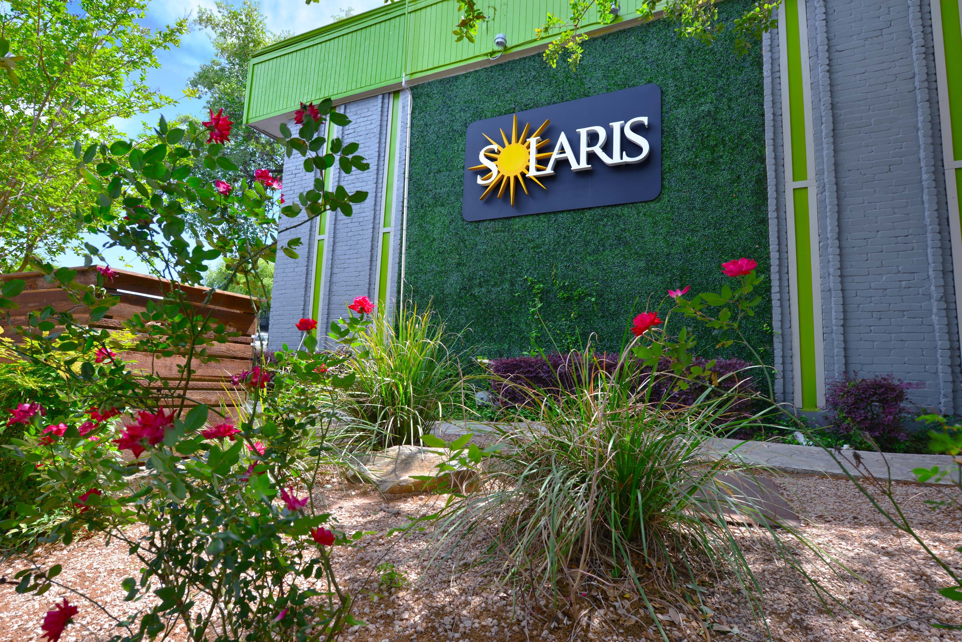 Apartments for Rent in Riverside, Austin Solaris