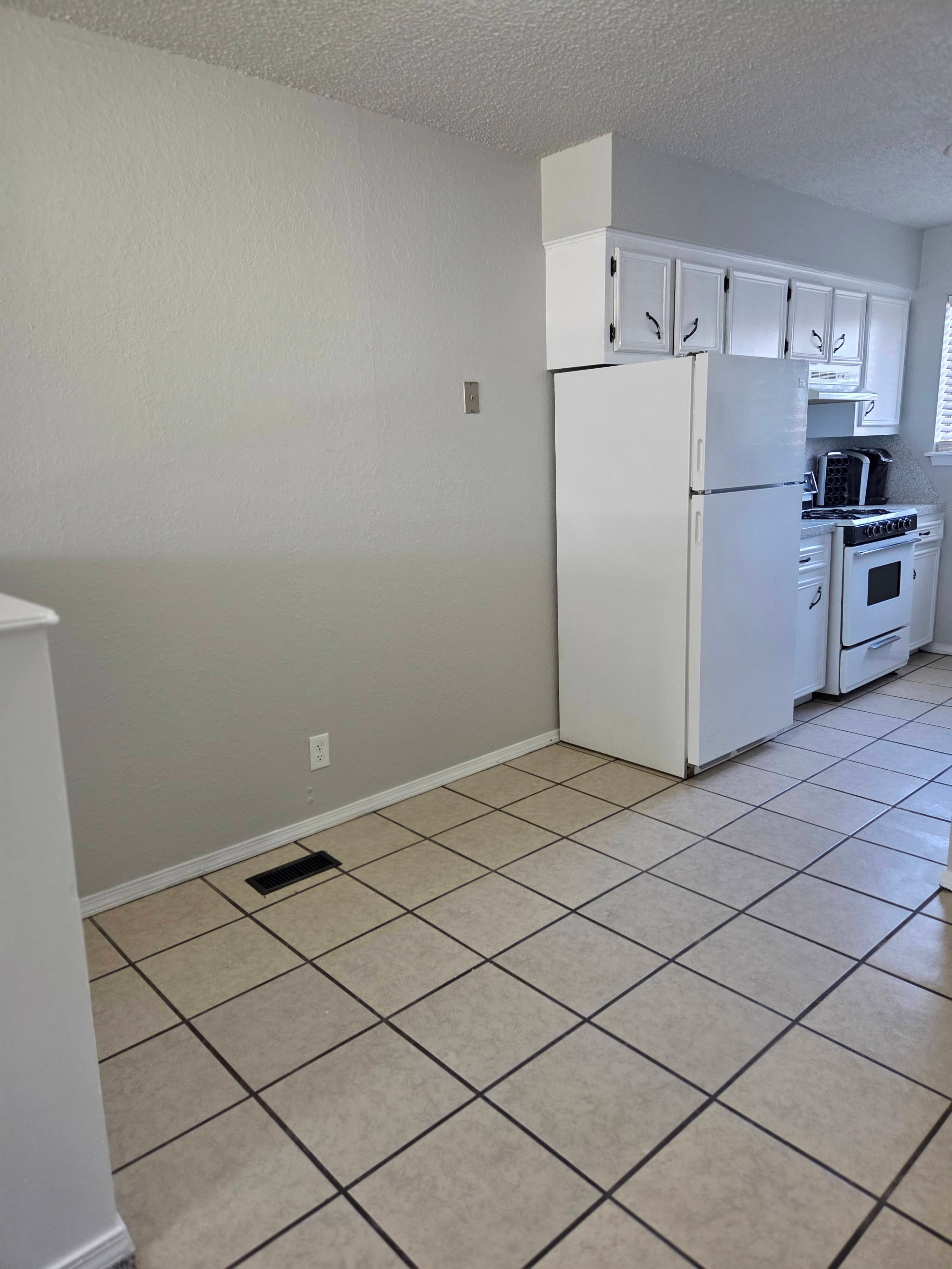 Gallery Photo 19