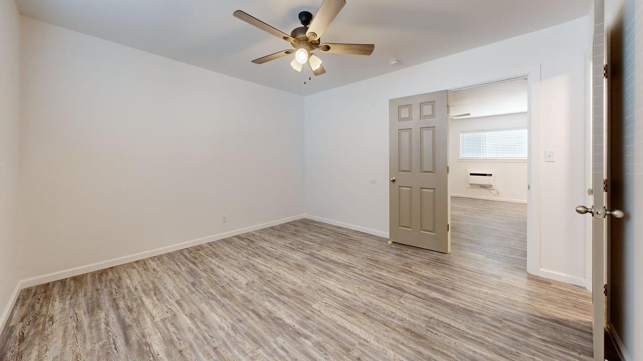 Gallery Photo 8
