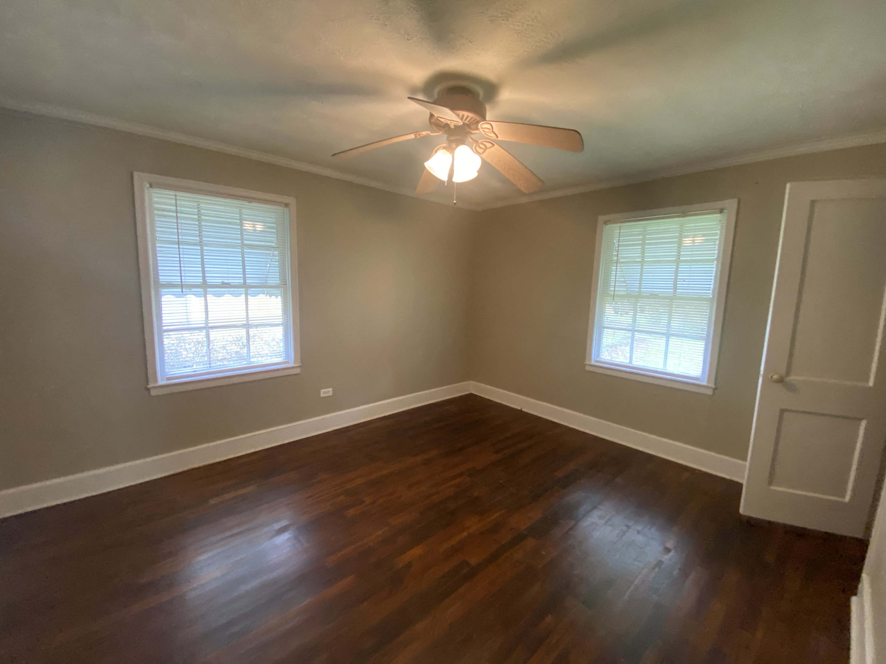 Gallery Photo 1