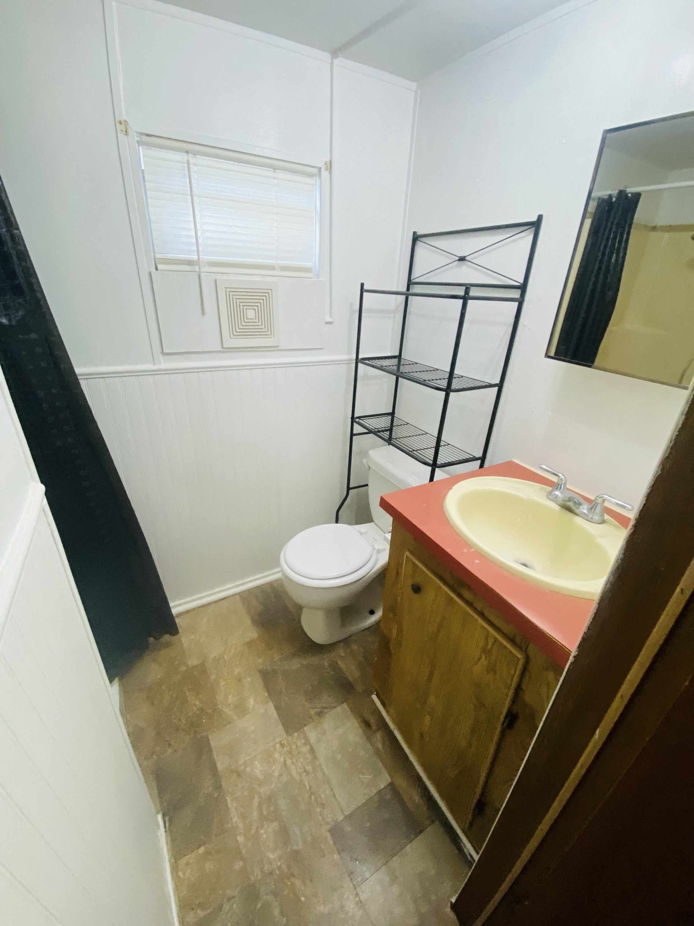 Gallery Photo 6