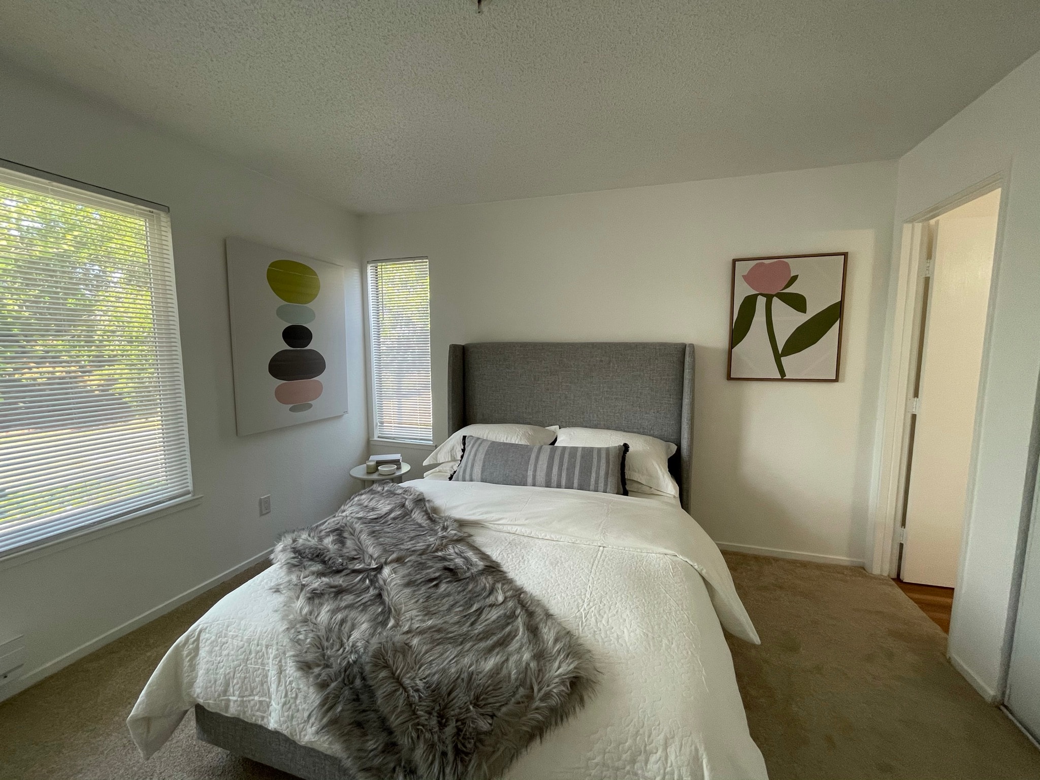 Gallery Photo 18