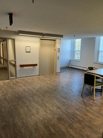 Gallery Photo 8