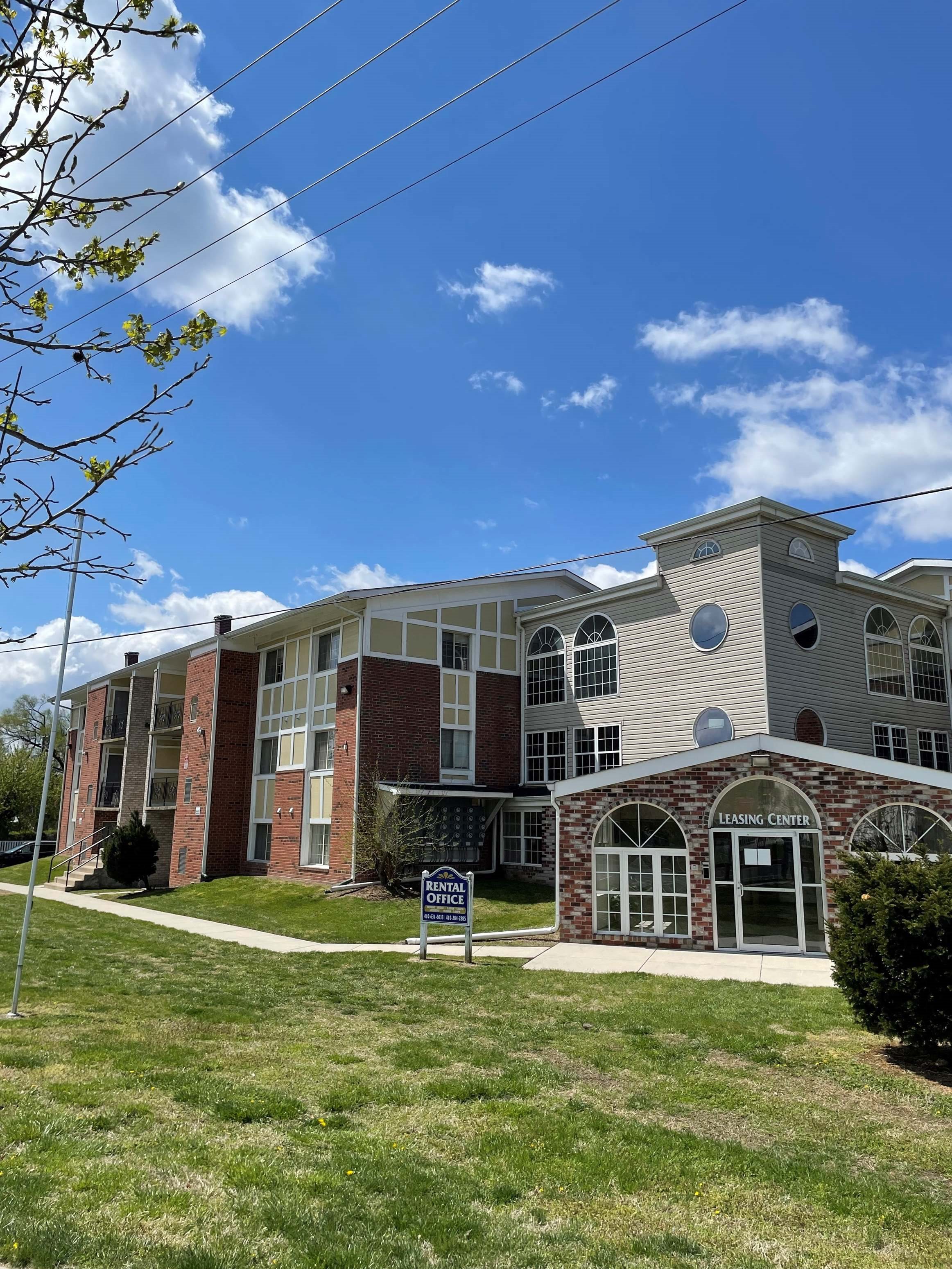 Photos and Video of Holabird Manor Apartments in Dundalk, MD