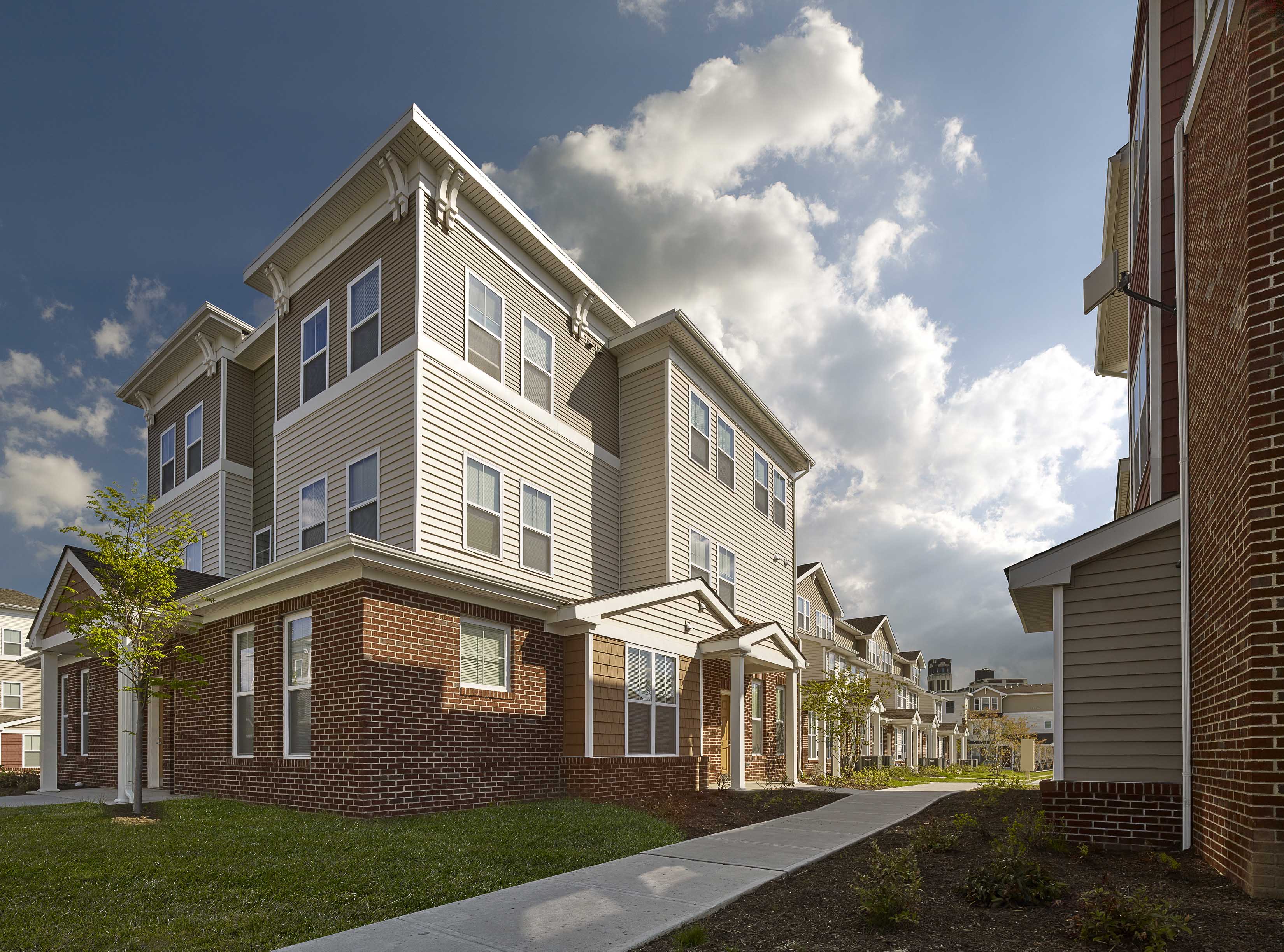 Exterior of Rush Crossing affordable apartments in Trenton, NJ