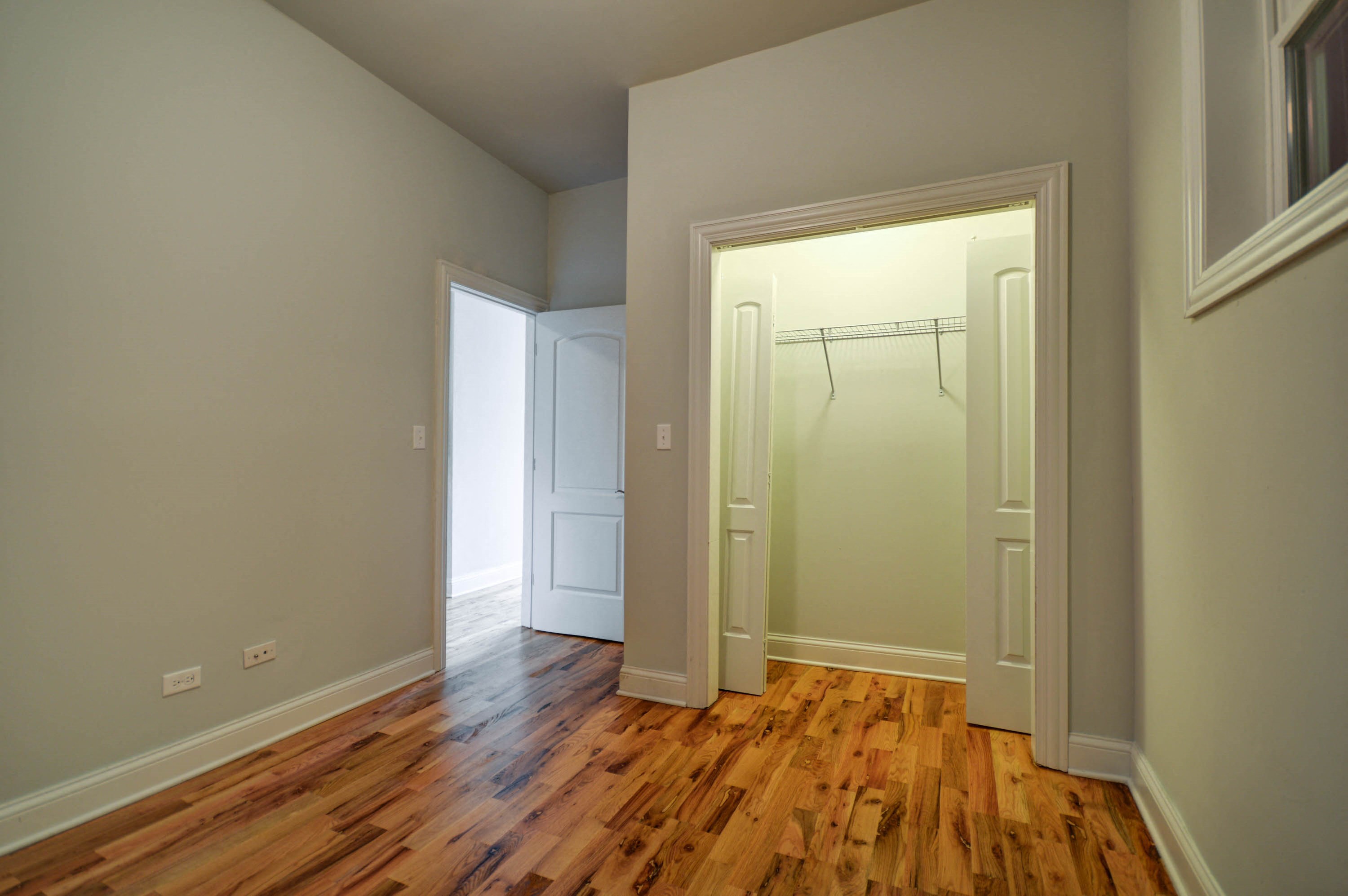 Gallery Photo 16