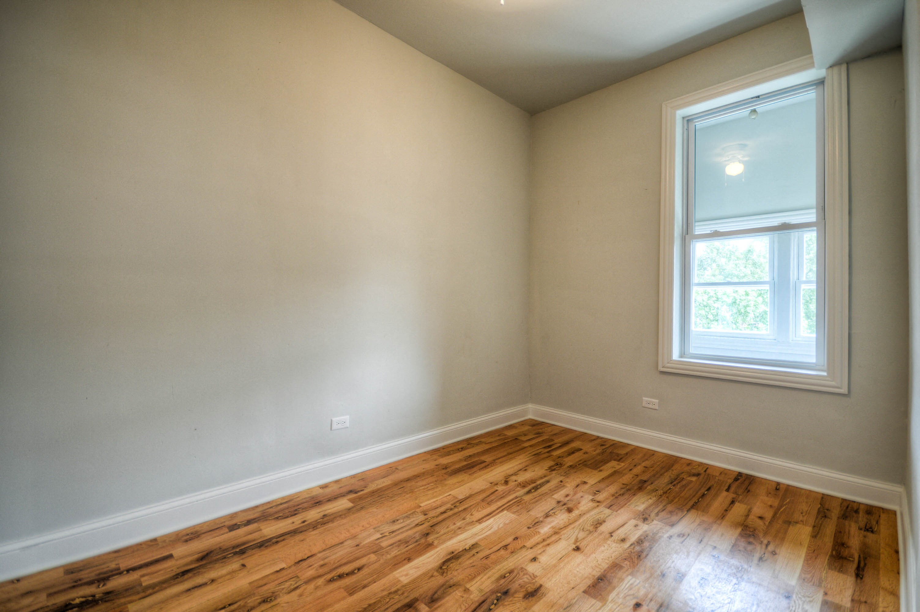 Gallery Photo 22
