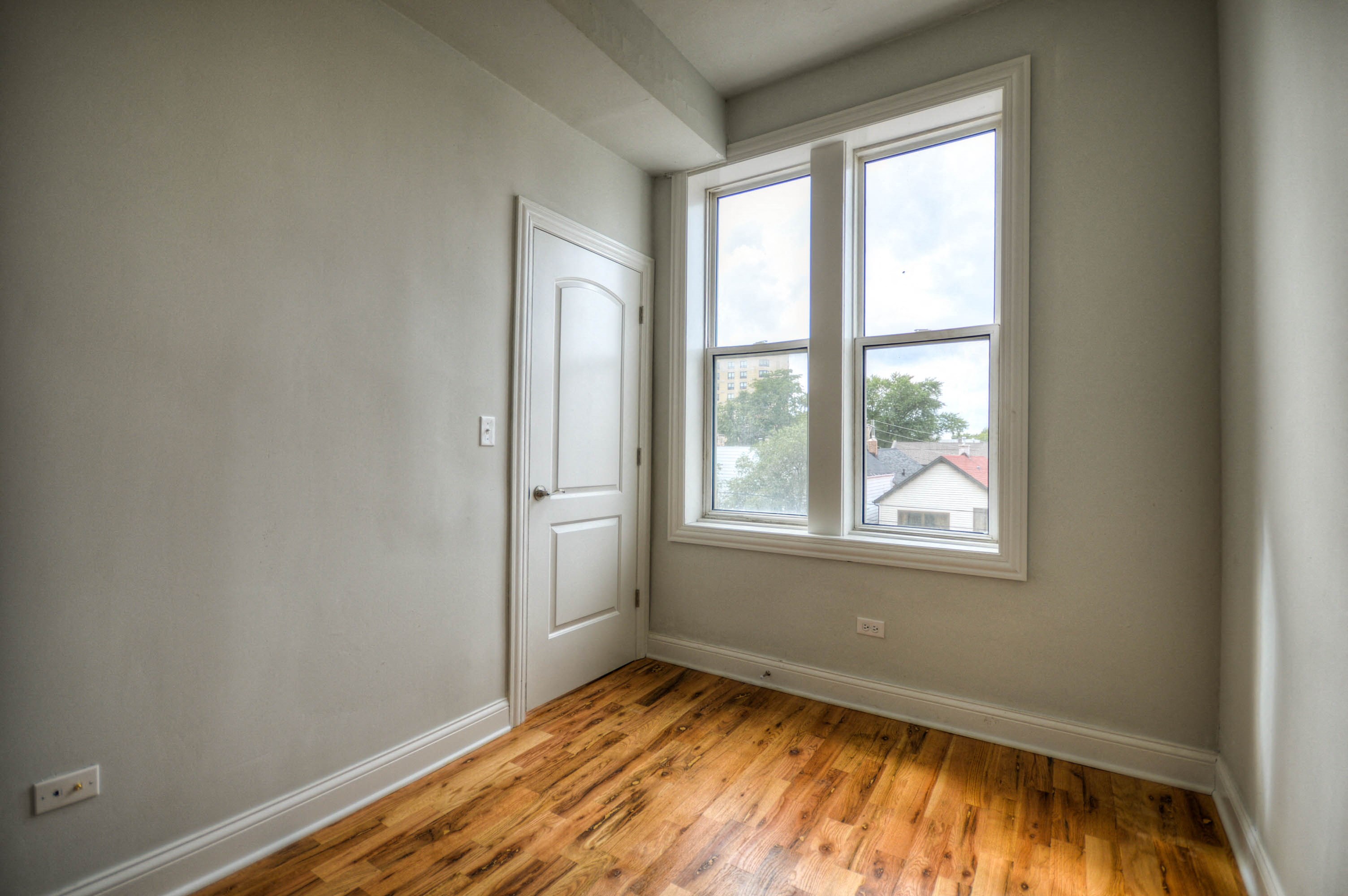 Gallery Photo 11