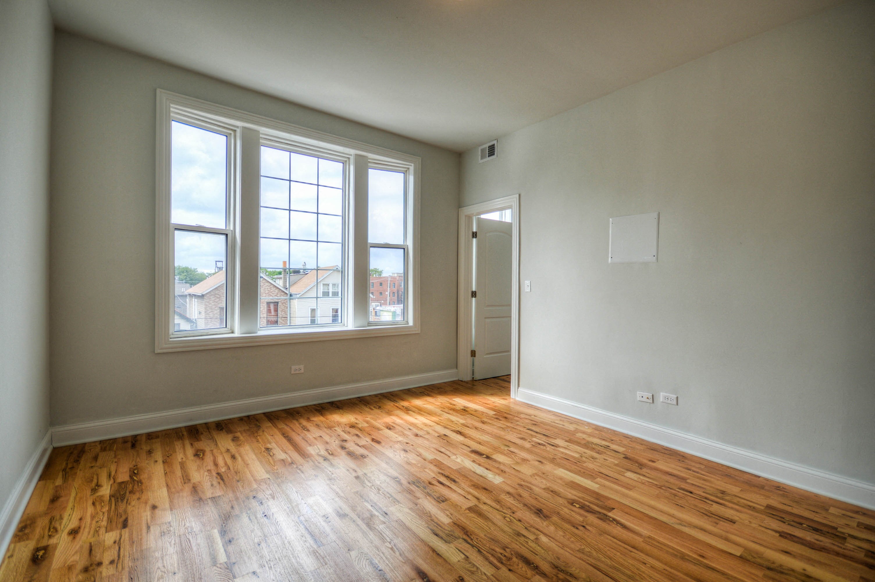 Gallery Photo 31