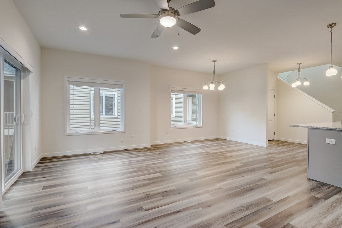 Gallery Photo 32