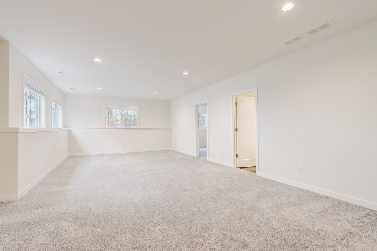 Gallery Photo 25