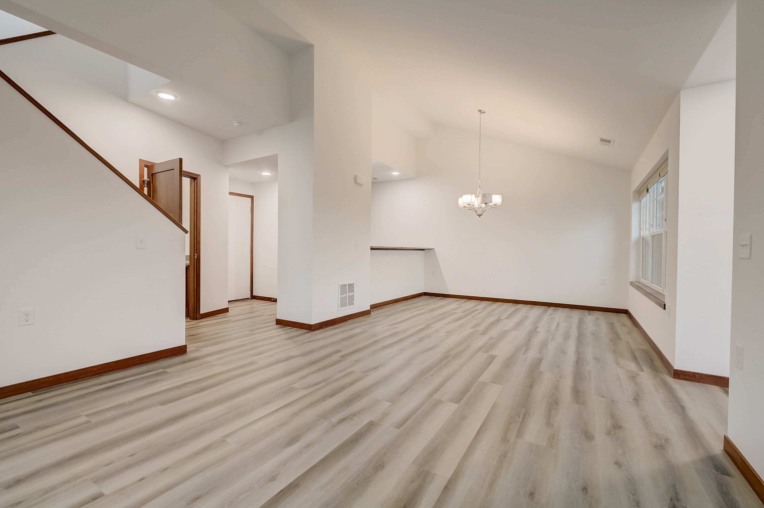 Gallery Photo 10