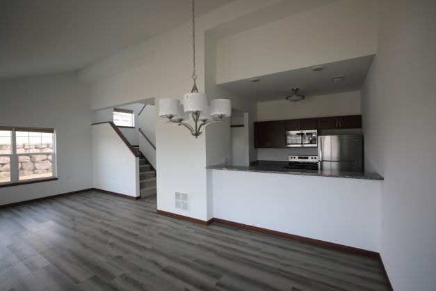 Gallery Photo 14